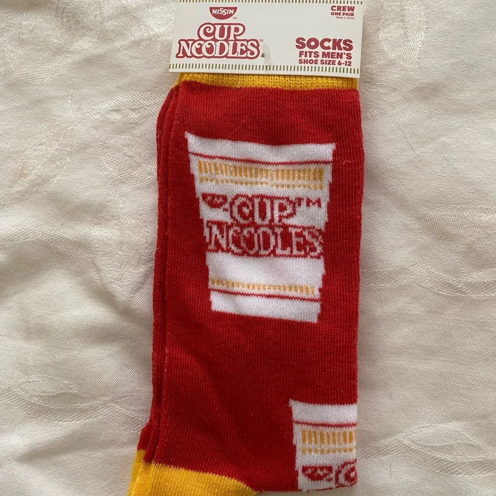 crazy socks nissin cup